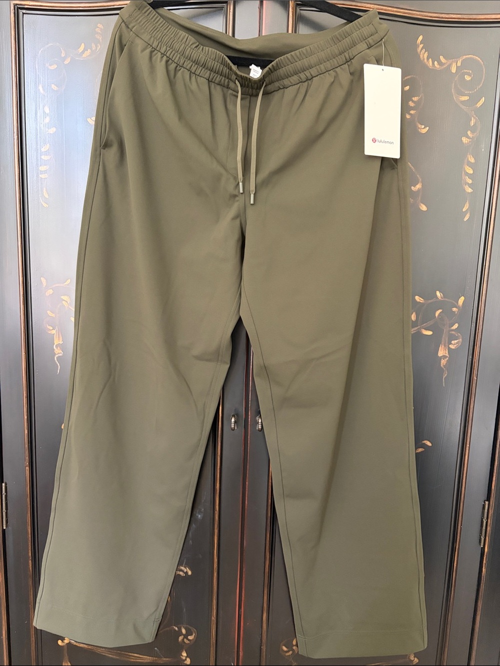 lululemon athletica womens Olive Green Drawstring Joggers